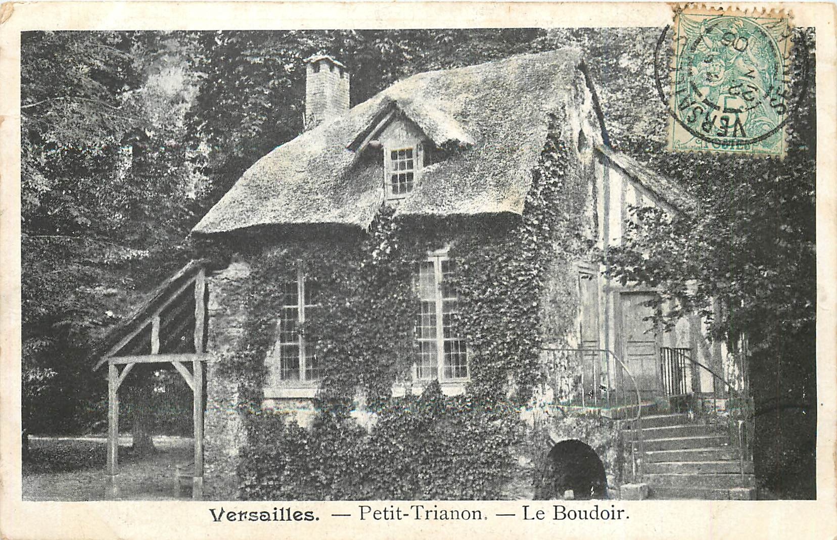 CPA Versailles Petit Trianon Le Boudoir 