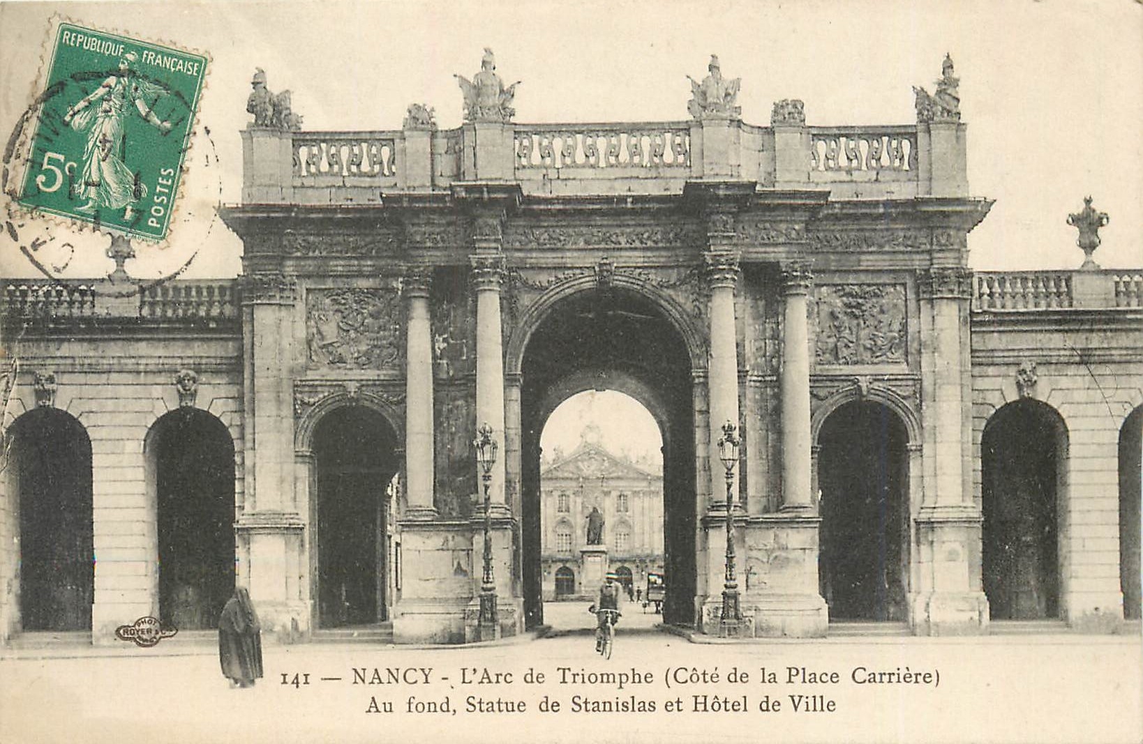 CPA Nancy L'Arc de Triomphe Cote de la Place Carriere