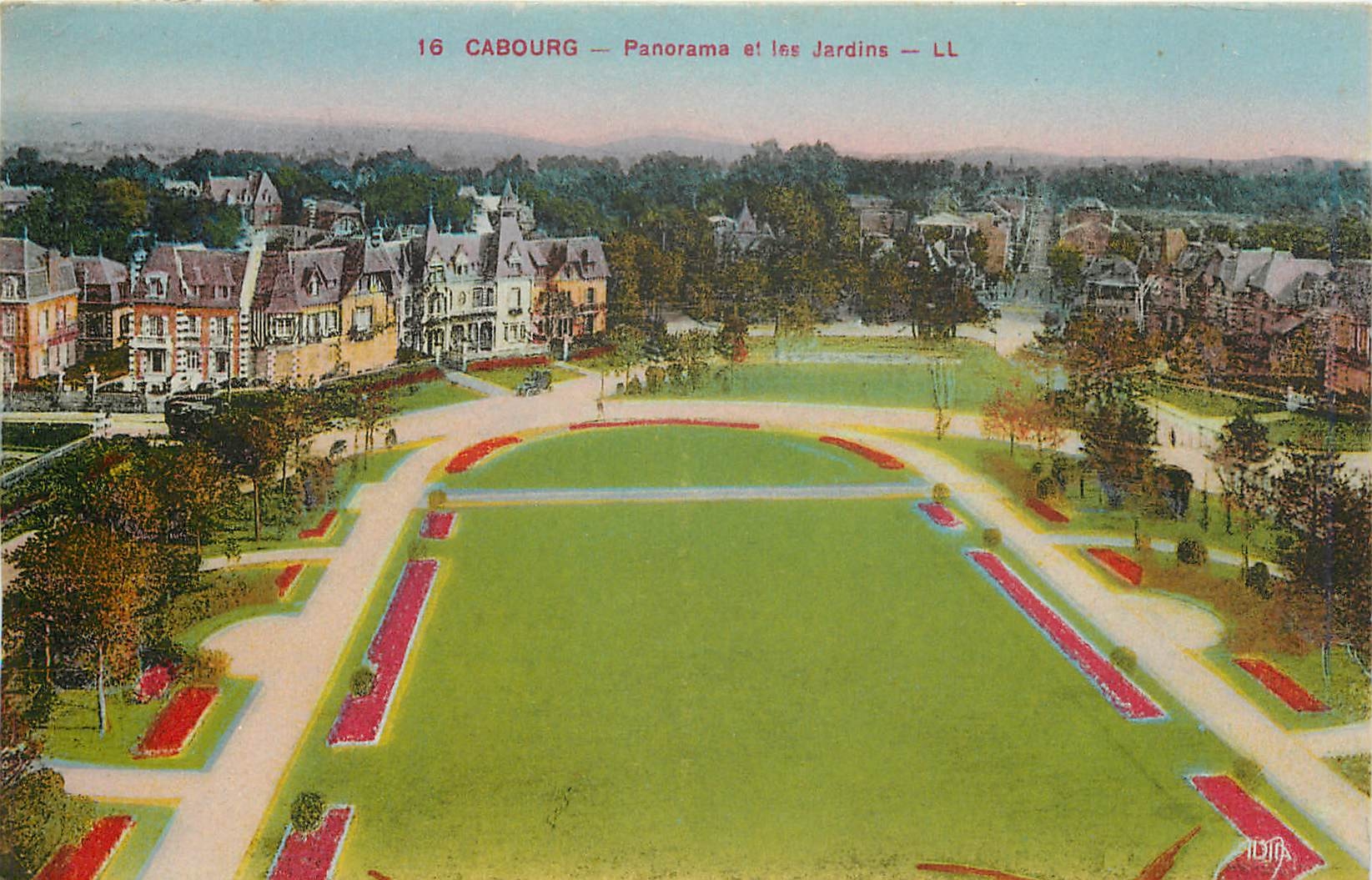 CPA Cabourg Panorama et les Jardins 