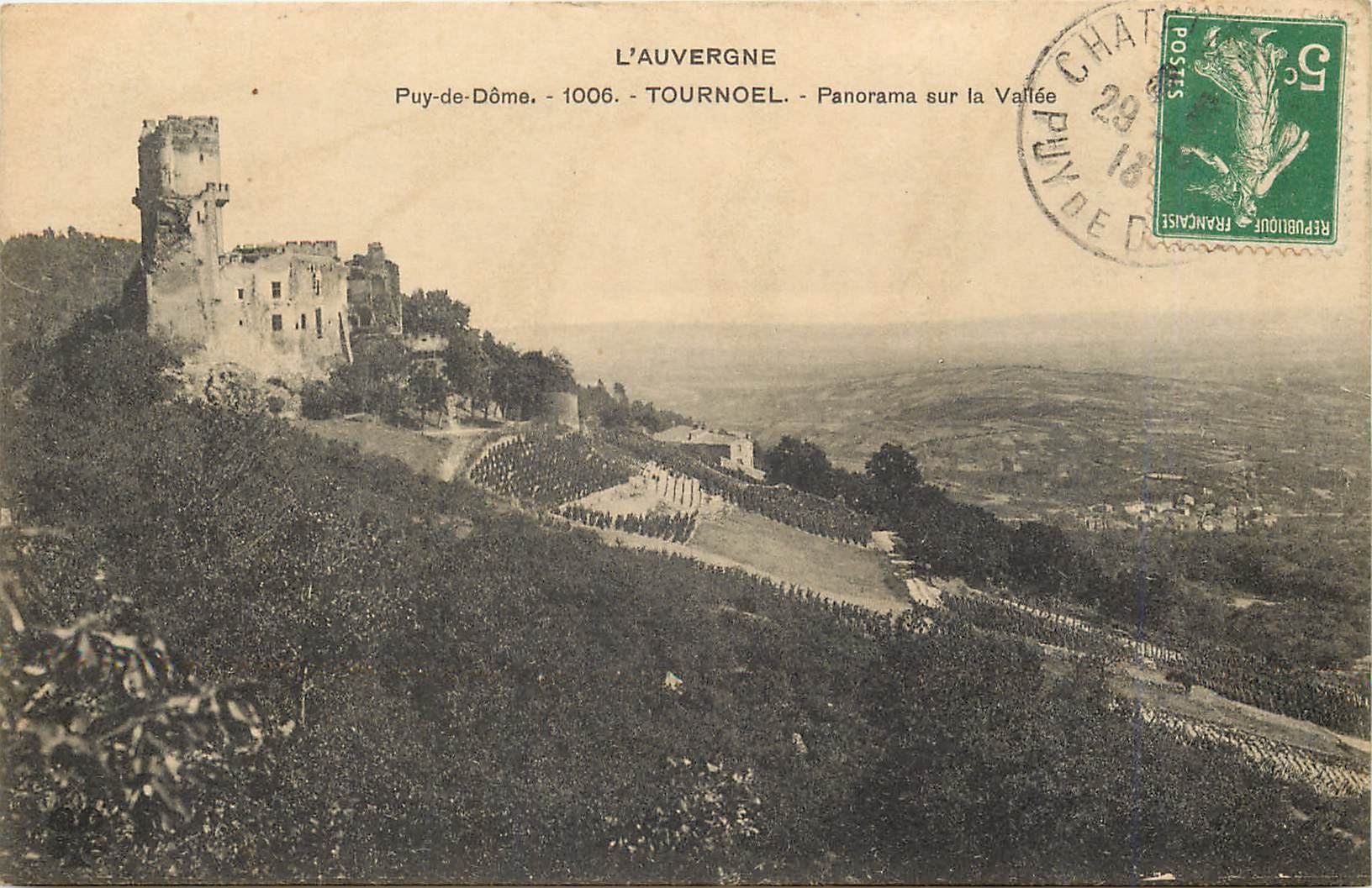 CPA Puy de Dome Tournoel Panorama sur la Vallee 