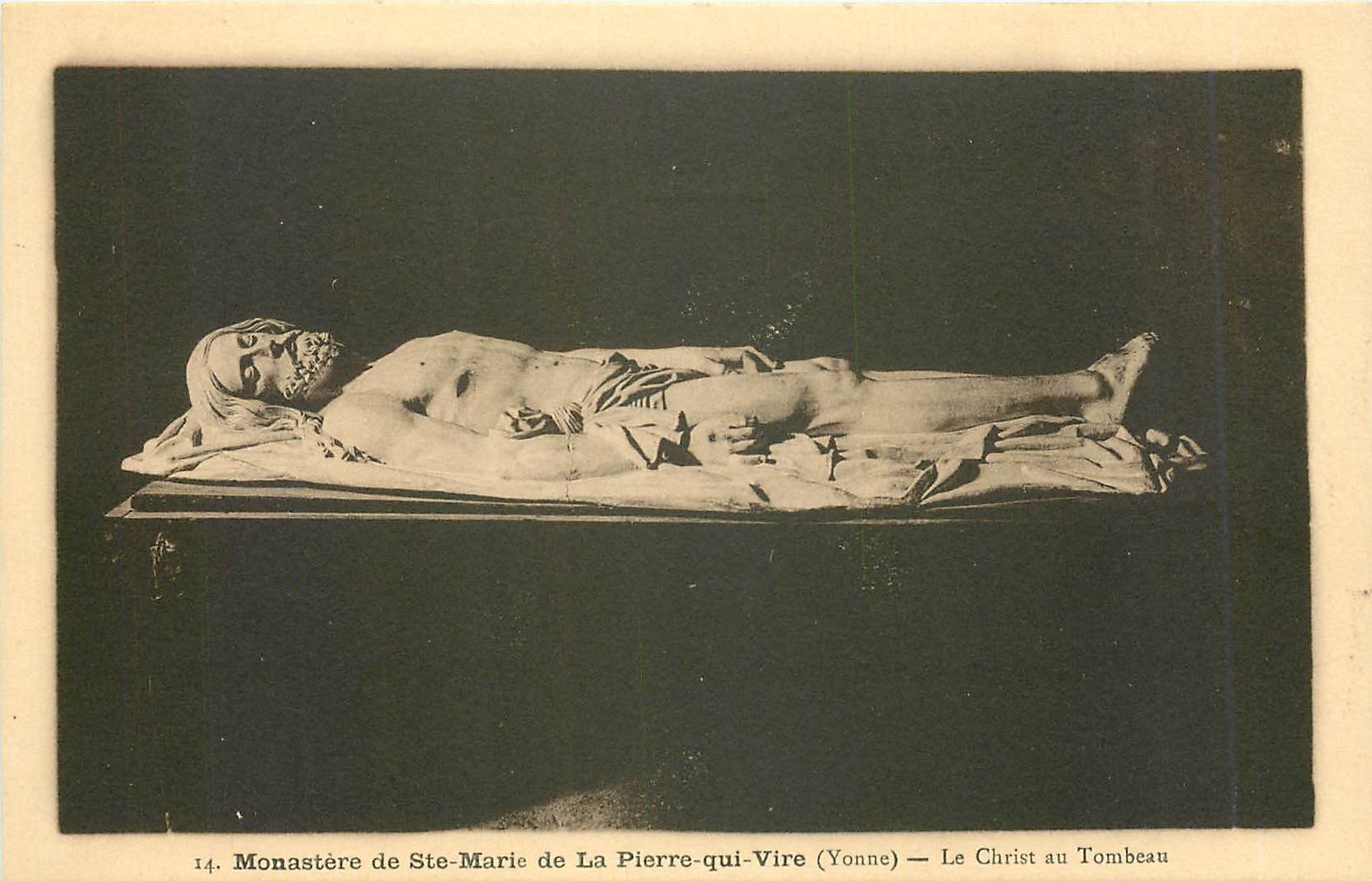 CPA Monastere de Ste Marie de La Pierre qui Vire Yonne Le Christ au Tombeau