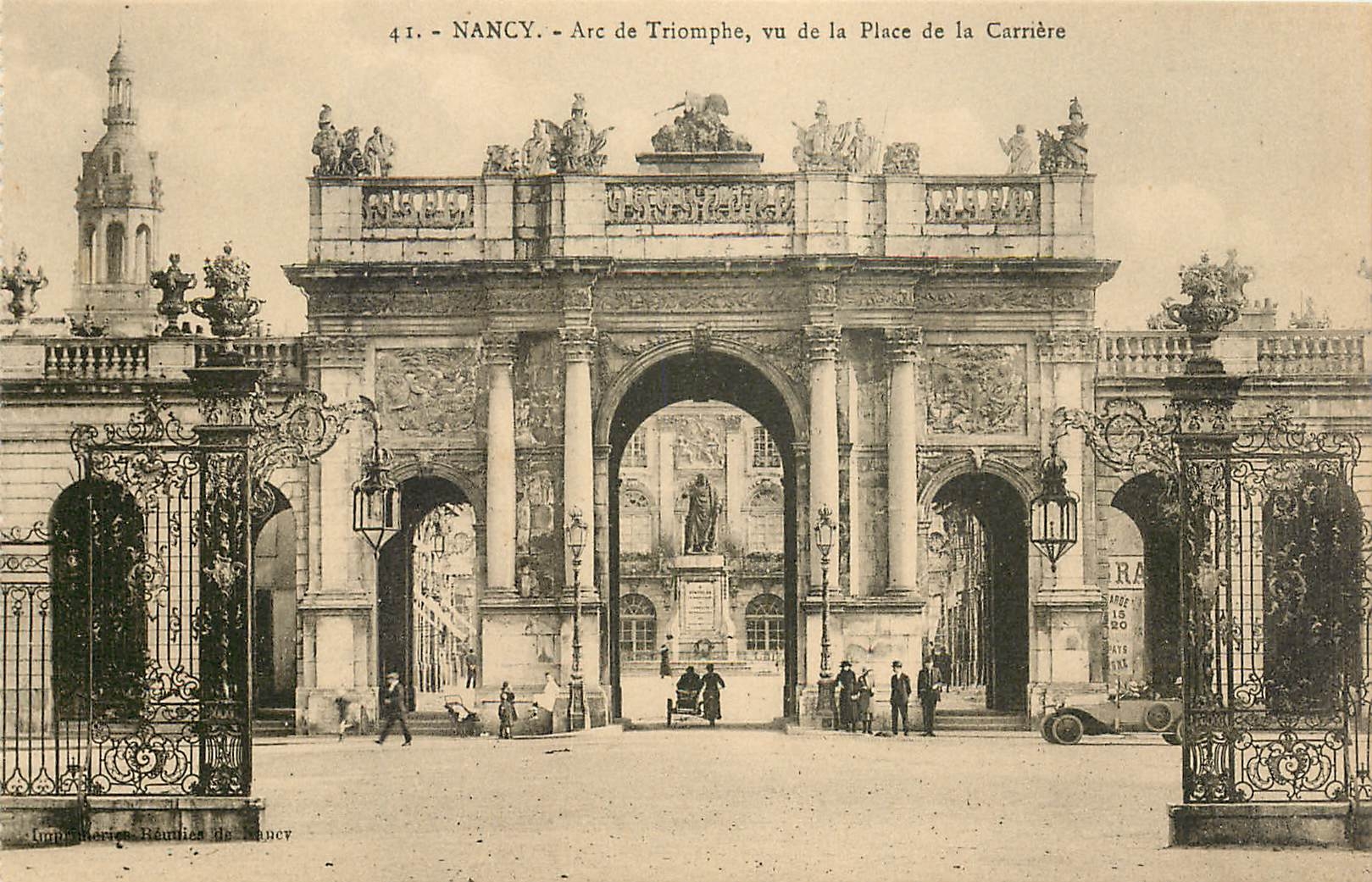 CPA Nancy Arc de Triomphe vu de la Place de la Carriere