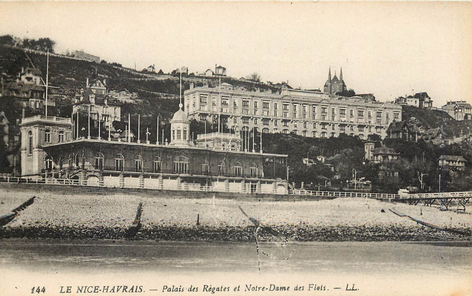 CPA Le Nice Havrais Palais des Regates et Notre Dame des Flots