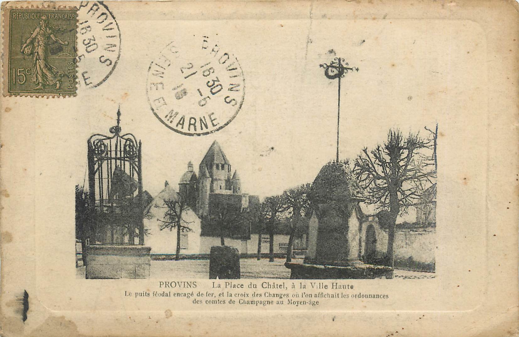 CPA Provins La plce du Chatel a la ville Haute