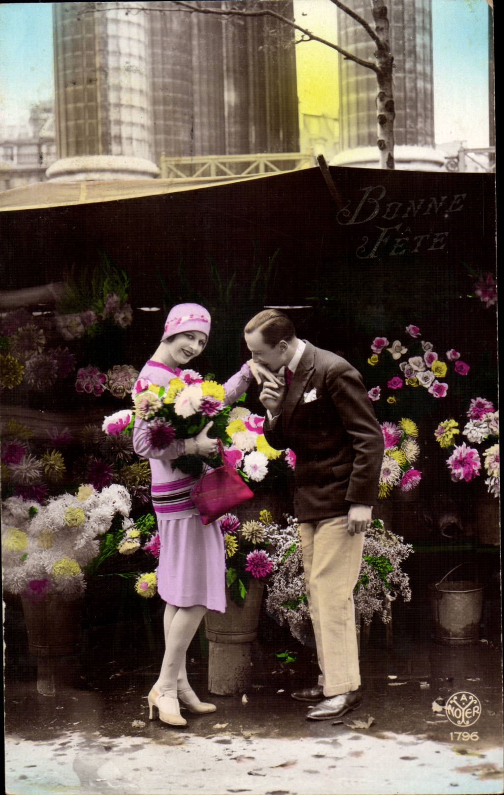 Fantasy CPA Bonne celebrates Amour