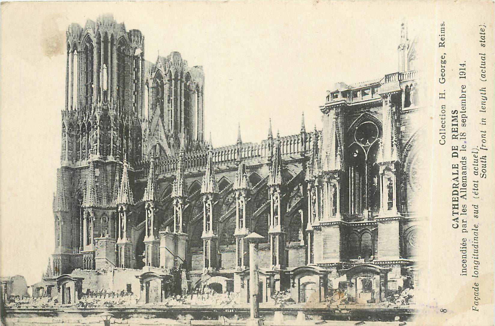 CPA Cathedrle de Reims icendie par les allemads e 18 septembre 1914