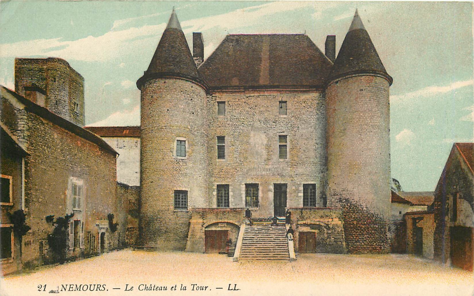 CPA Nemours le chateau et la tour