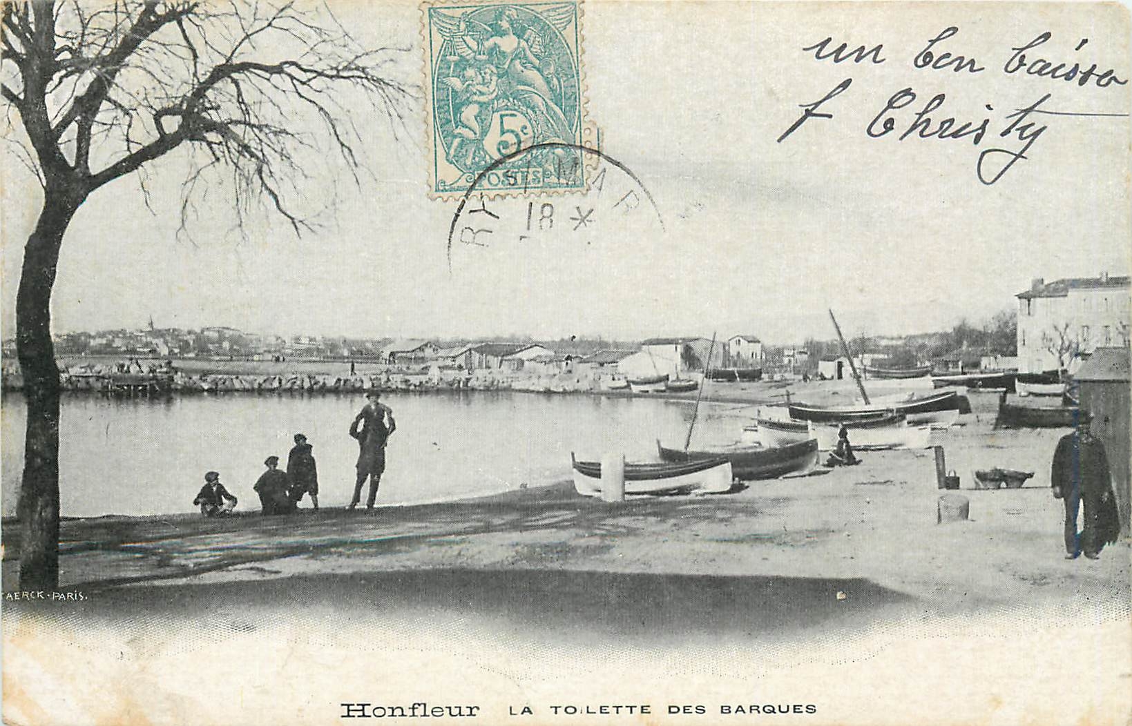 CPA Honfleur la toilette des barques Bateaux