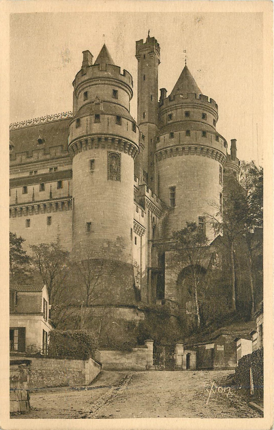 CPA Chateau de pierrefonds