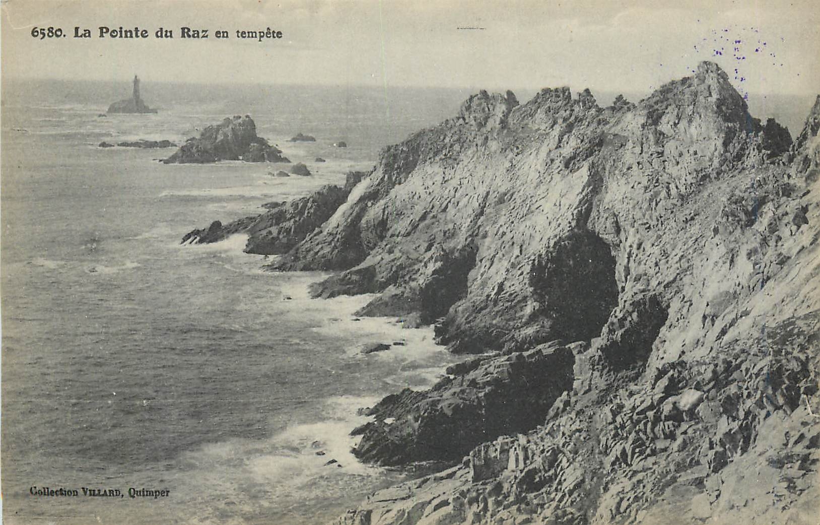 CPA La Pointe du Raz en tempete