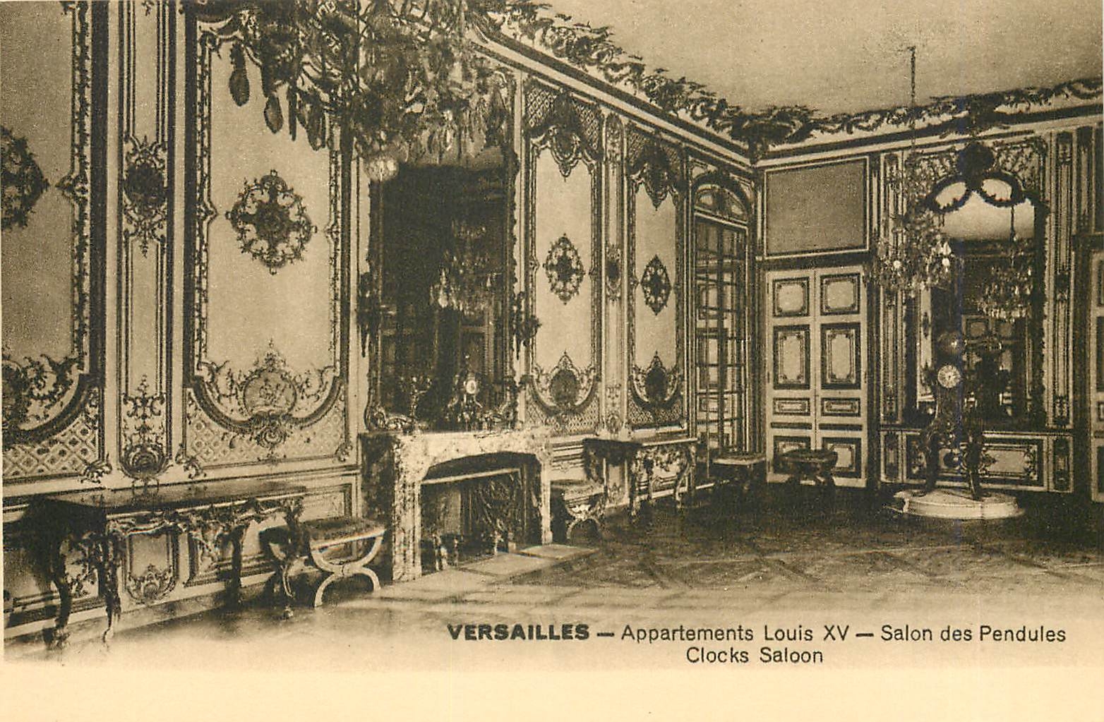 CPA versailles Apprtements Louis XV Salon des pendules