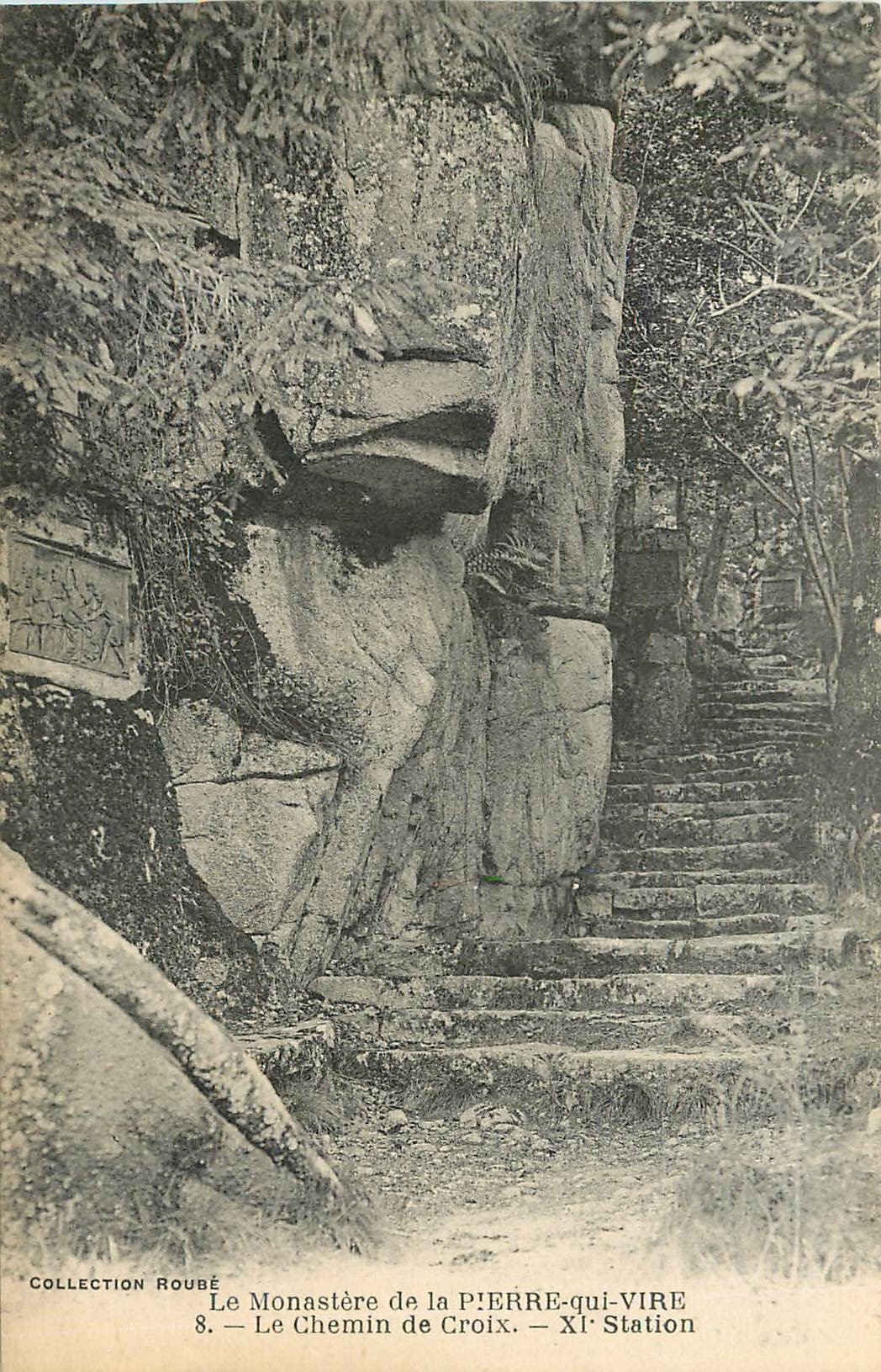 CPA Le Monastere de la Pierre qui Vire Le Chemin de Croix 
