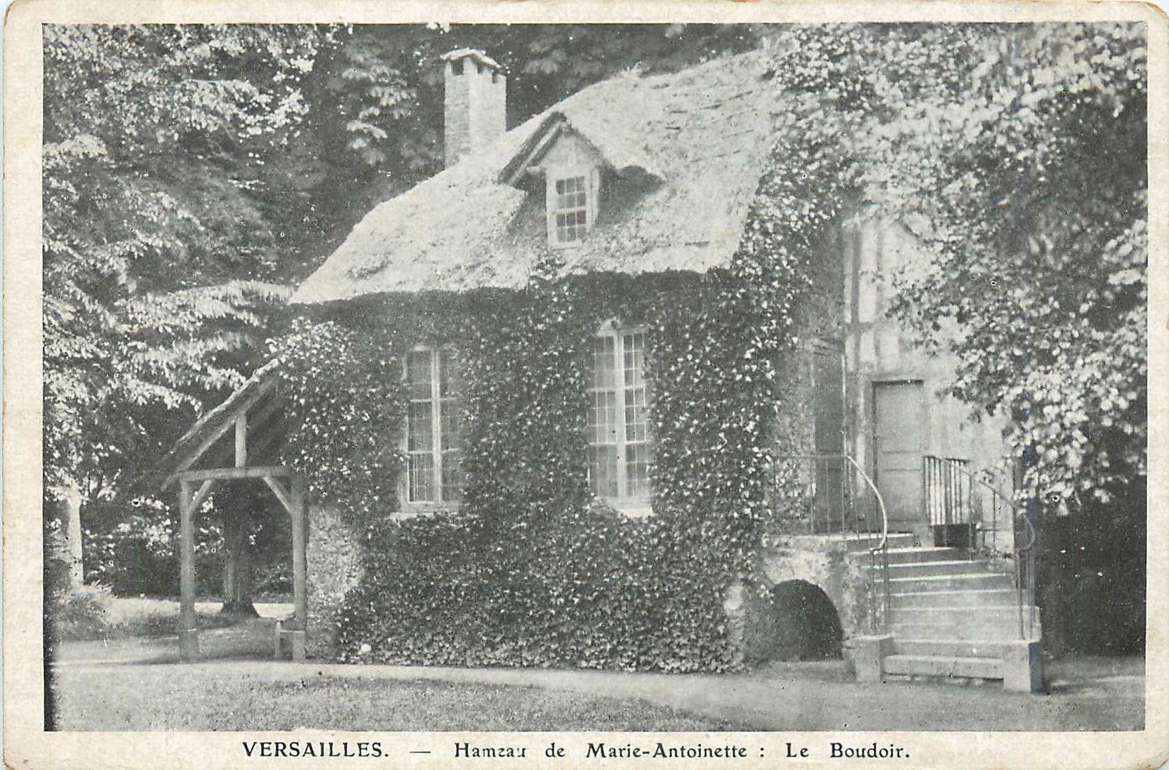 CPA Versailles Hameau de Marie Antoinette Le Boudoir 