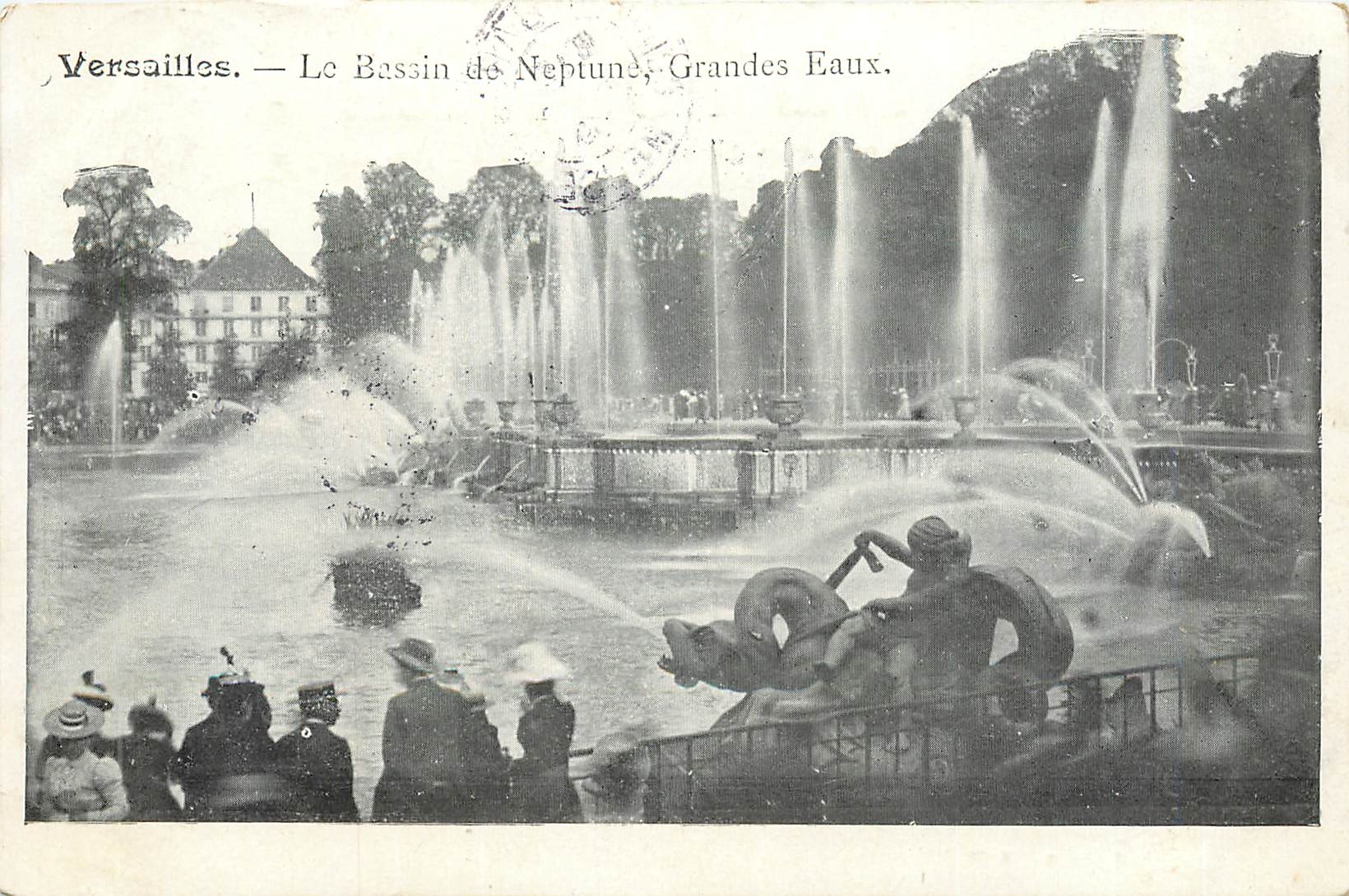 CPA Versailles Le Bassin de Neptune Grandes Eaux 