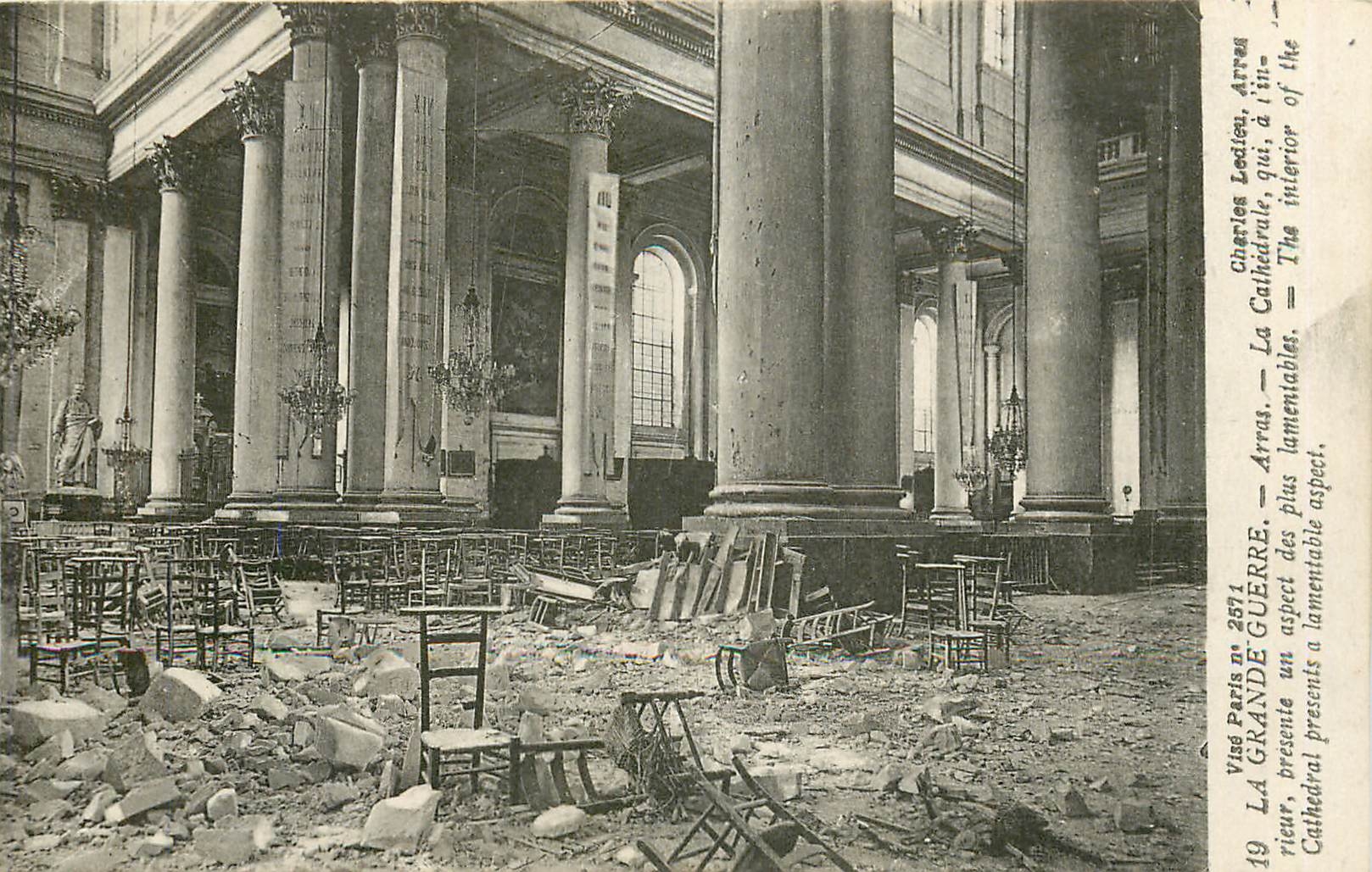 CPA La Grande Guerre Arras La Cathedrale 