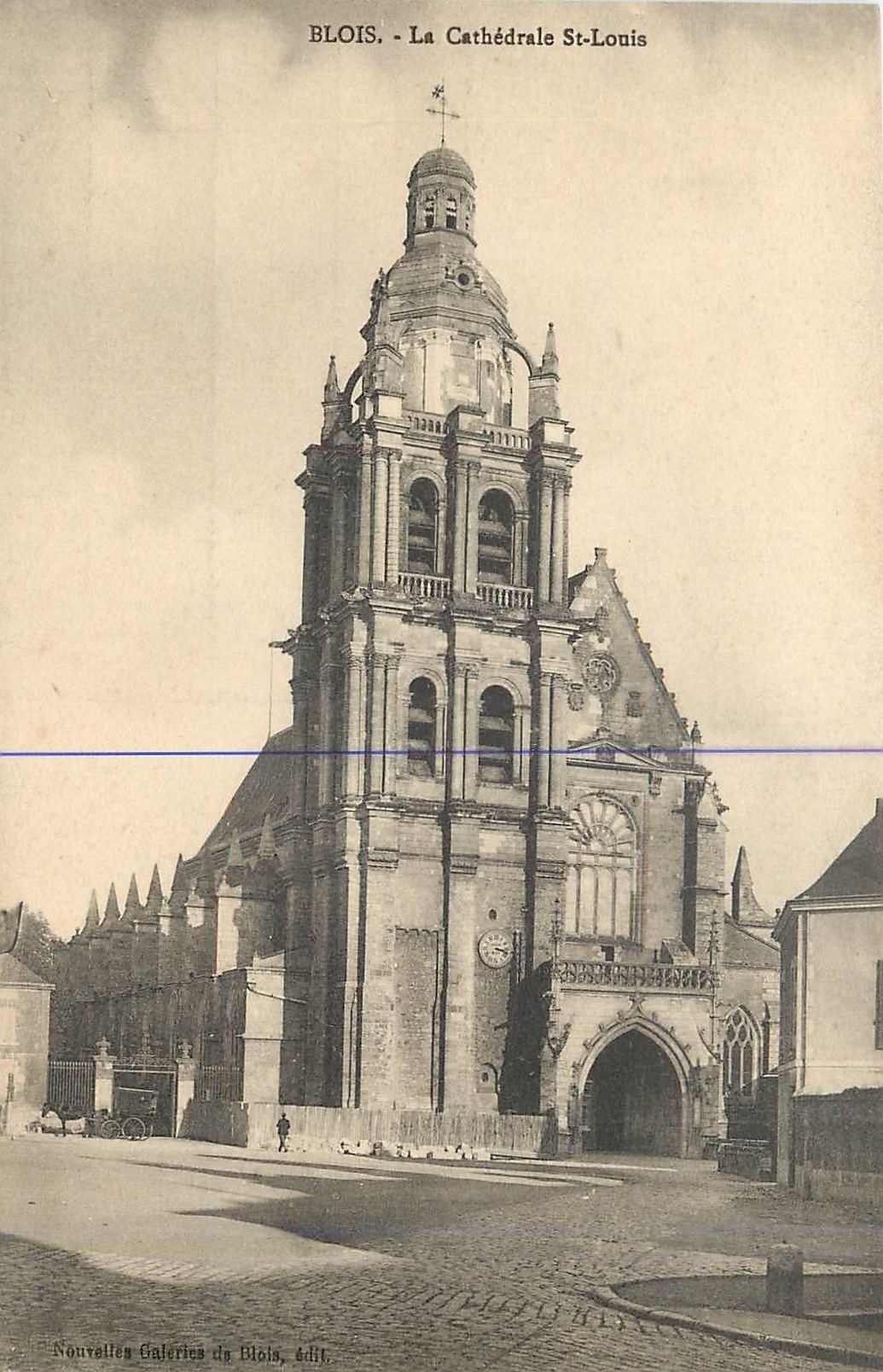 CPA Blois La Cathedrale St Louis 