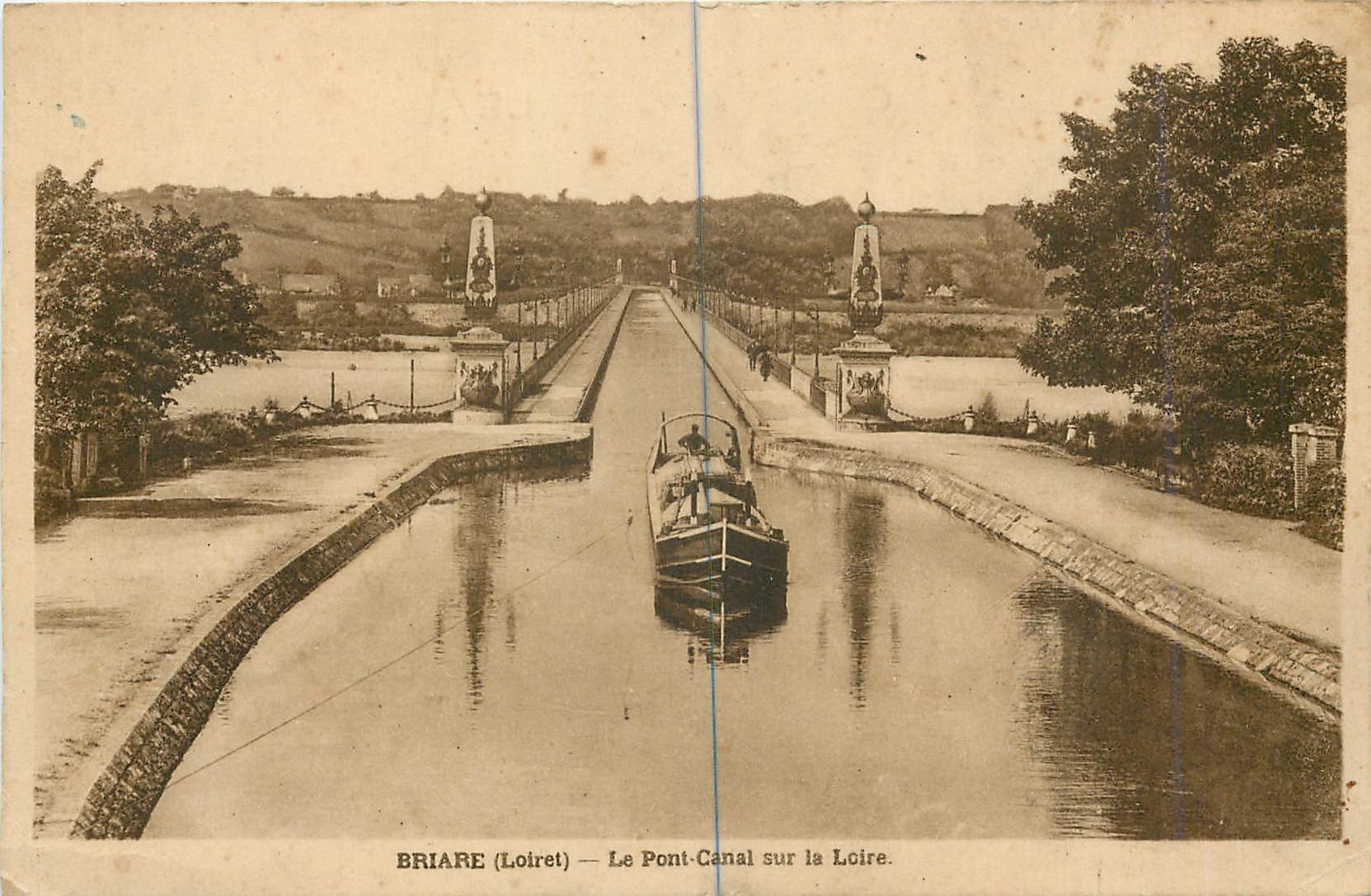 CPA Briare Loiret Le Pont Canal sur la Loire 