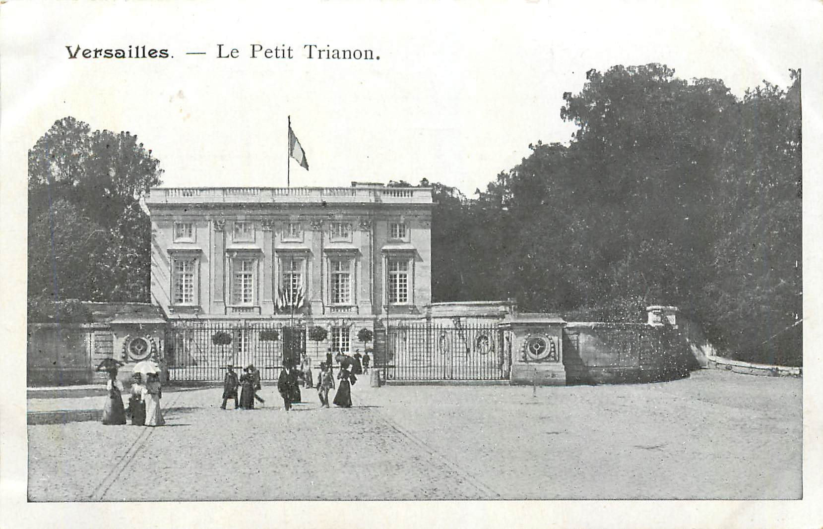 CPA Versailles Le Petit Trianon 