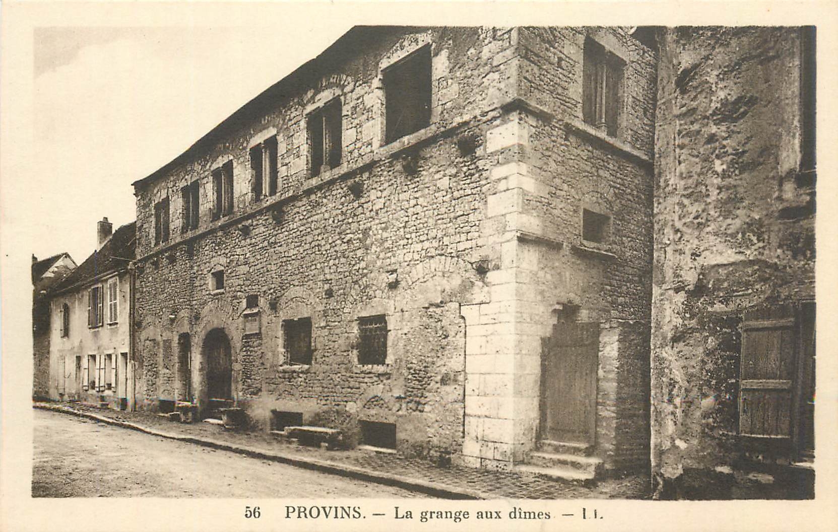 CPA Provins La grange aux dimes 