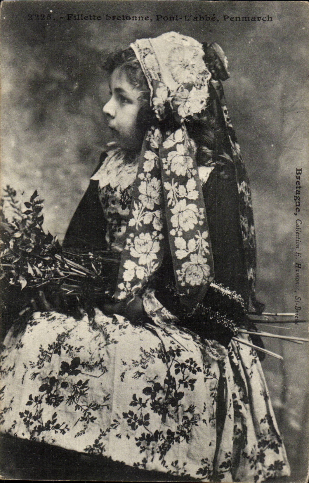 Brittany Breton Young girl Bridge the Penmarch abbey - CPA