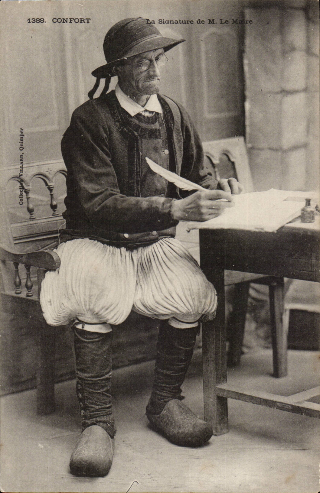 Brittany Comfort the Signature of M: The Town hall - CPA