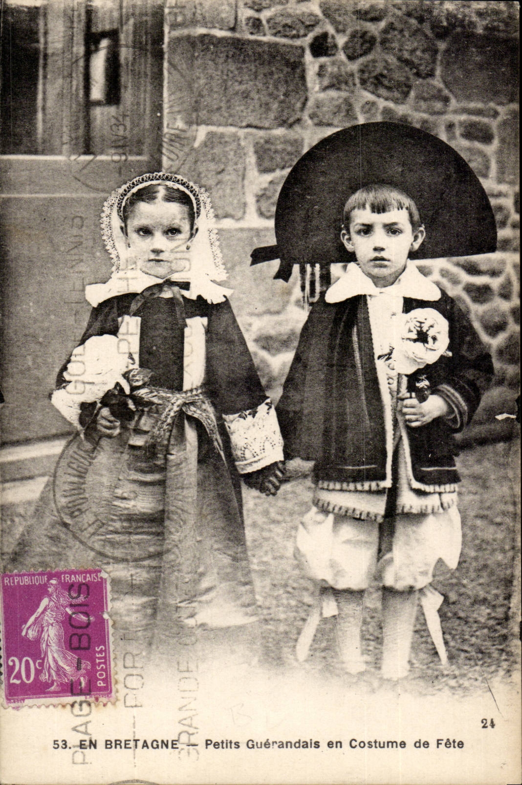 Brittany Small Guerandais in Costume of Festival CPA