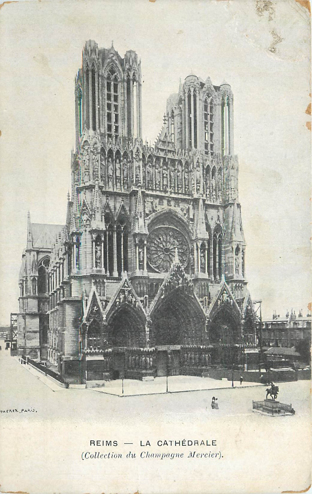 CPA Reims La Cathedrale  Château de Pekin Chine China