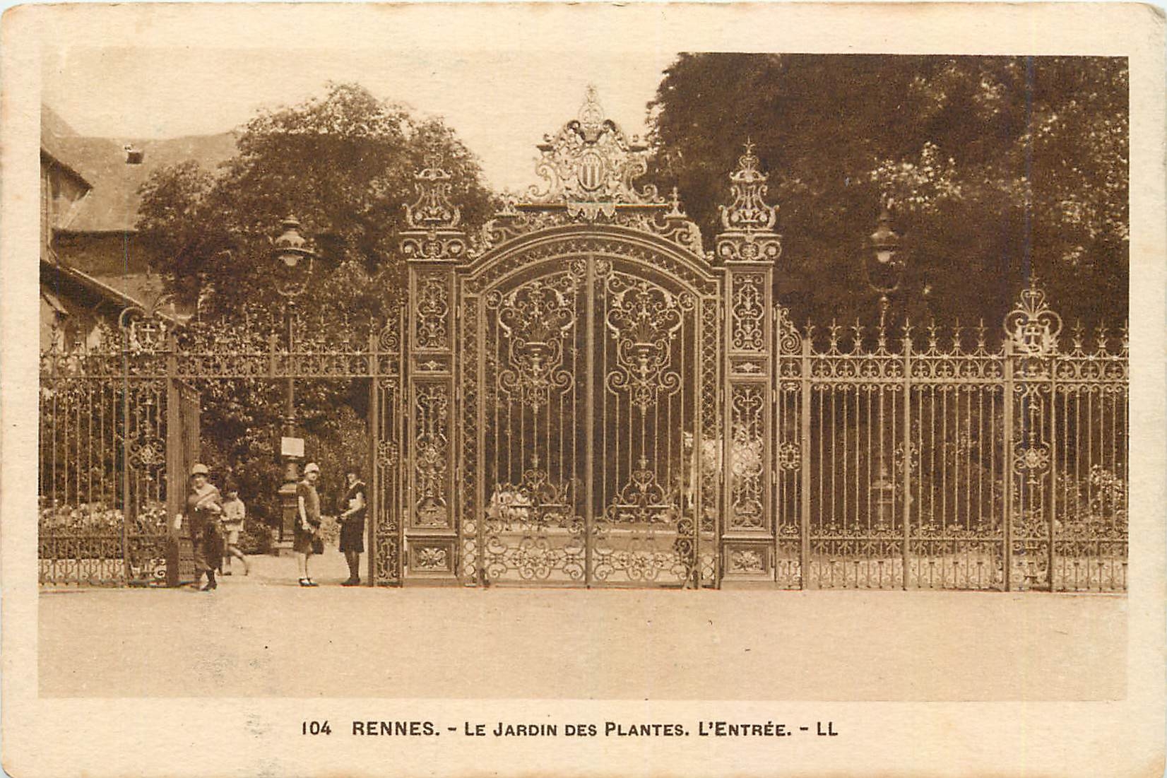 CPA Rennes Le Jardin des Plantes l'Entree 