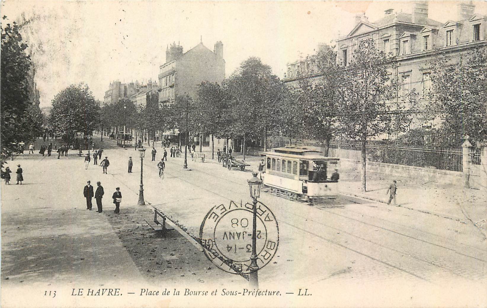 CPA Le Havre Place de la Bourse et Sous Prefecture Tramway