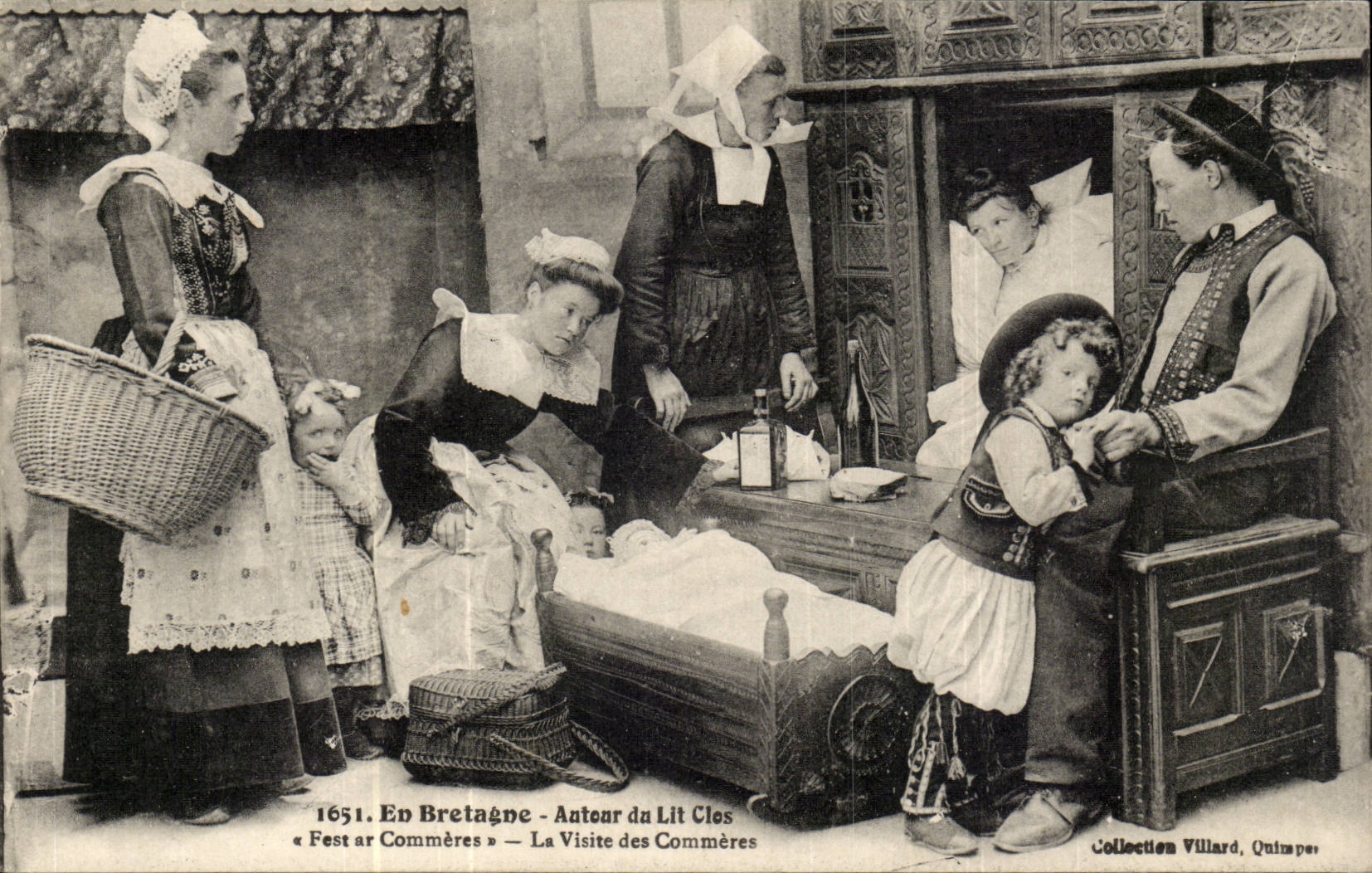 Brittany Around the Bed Clots- Fest Gossips the visit of the Gossips - CPA