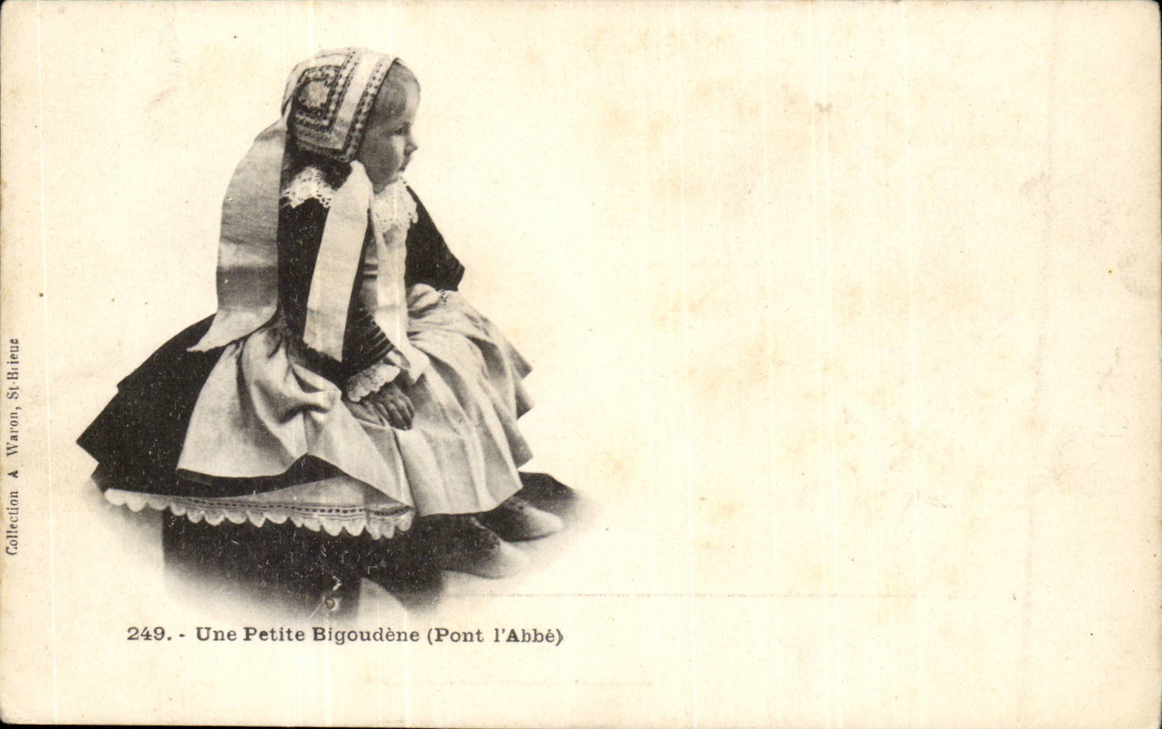 Gretagne- small Bigoudene (Pont-l'Abbe) - CPA