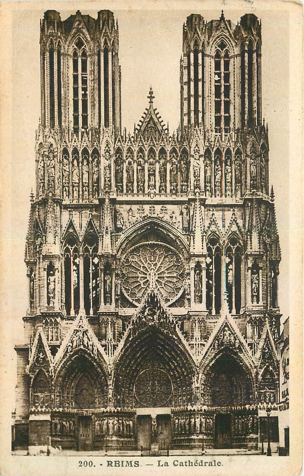 CPA Reims La Cathedrale 