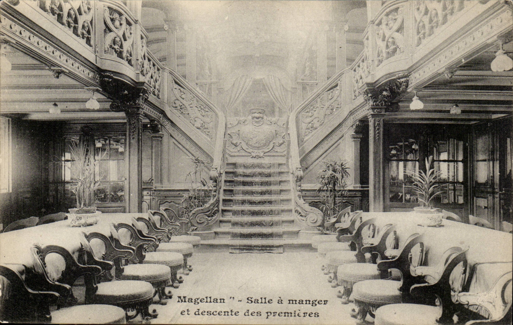 Steamer-Boat-steamer Magellan Dining room and descent of first CPA