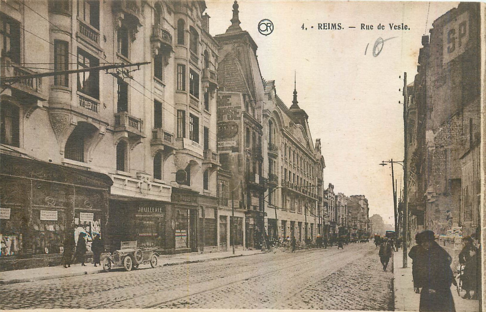 CPA Reims Rue de Vesle 
