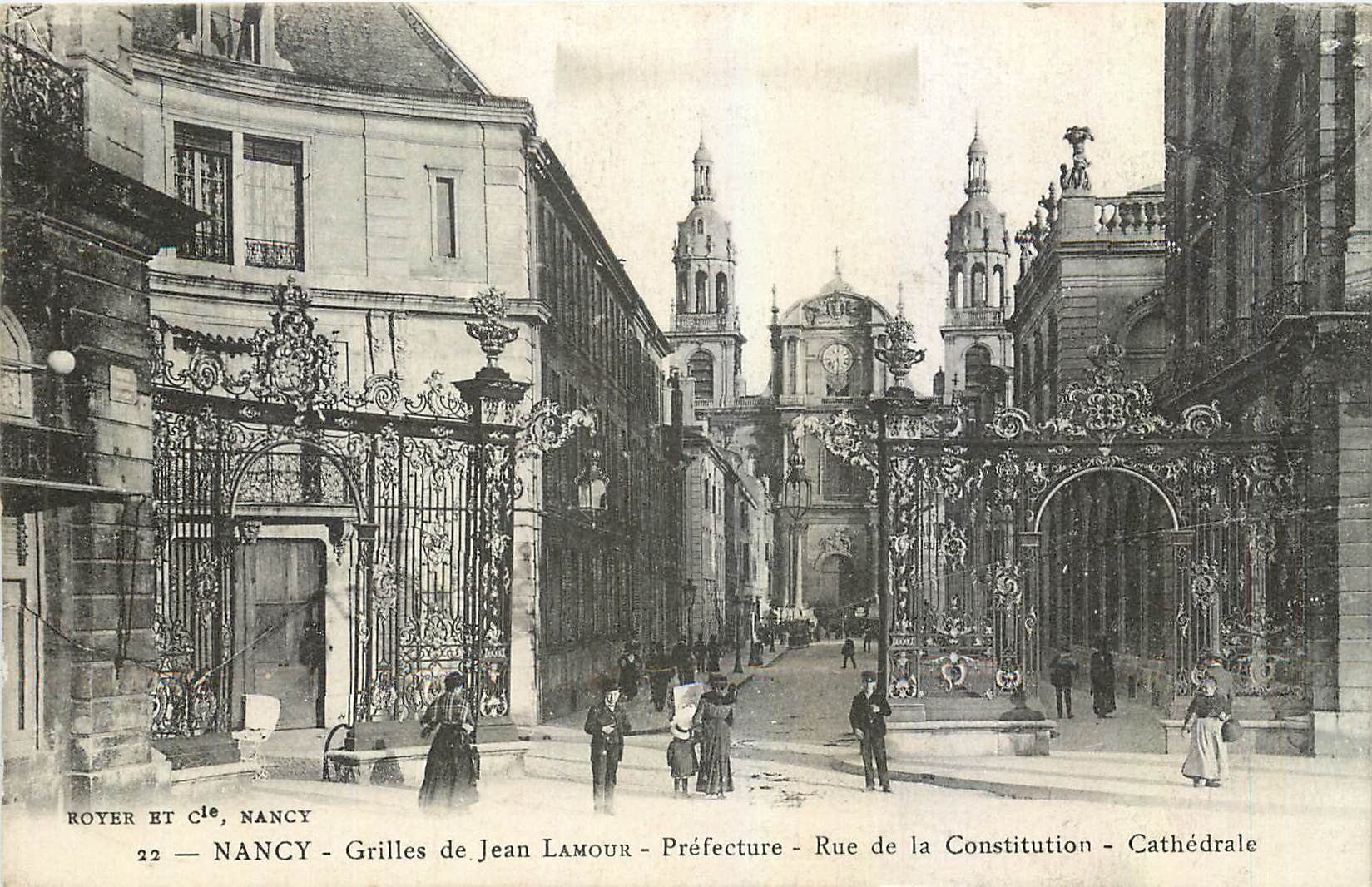 CPA Nancy Grilles de Jean Lamour Prefecture Rue de la Constitution Cathedrale 