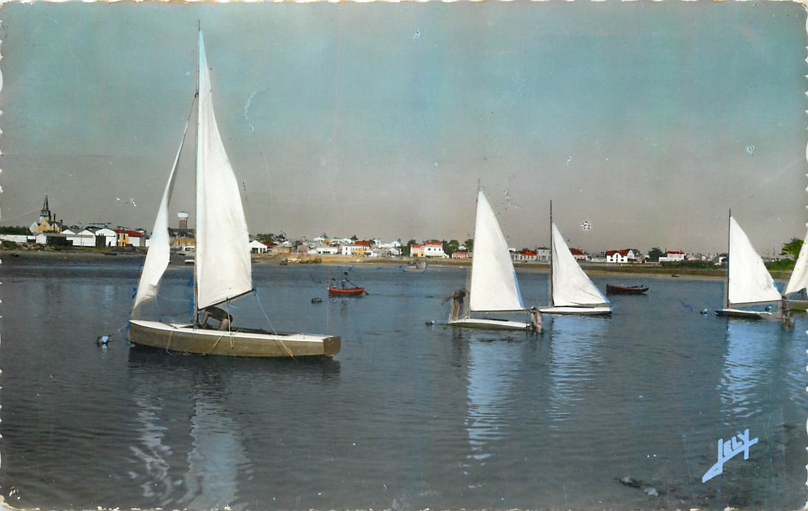 CPM Saint Gilles sur Vie Vendee Les Yachts Bateaux