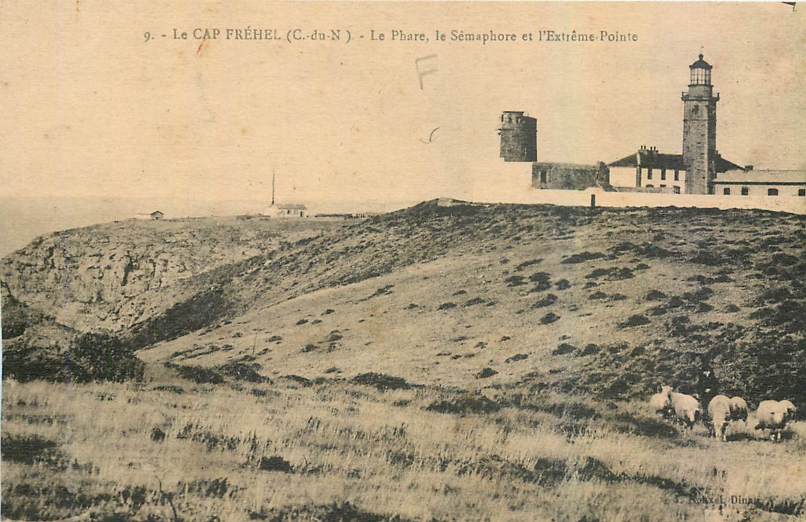 CPA Le Cap Frehel C du N Le Phare le Semaphore et l'Extreme Pointe 