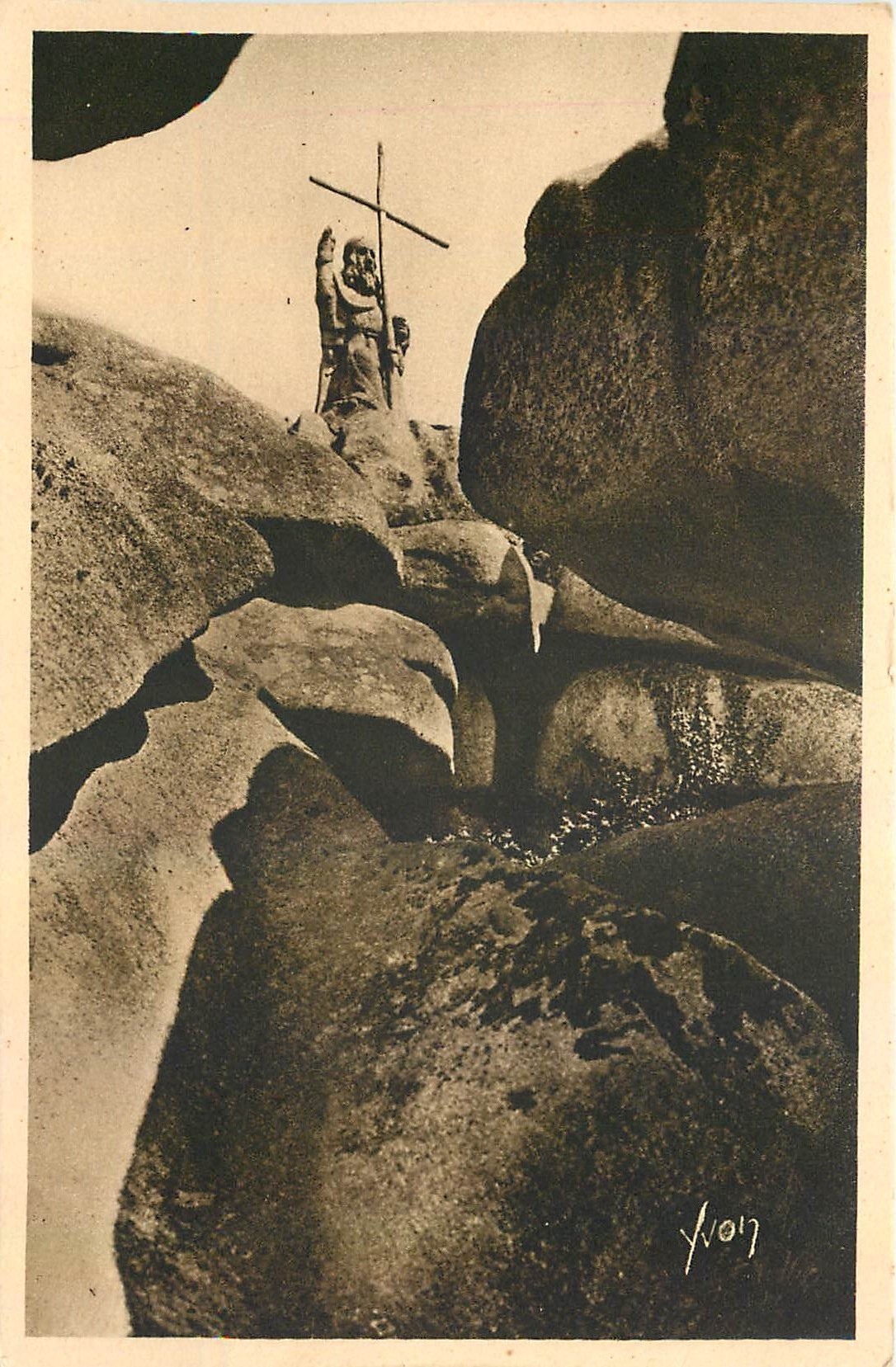 CPA Tregastel Cotes du Nord Le Pere Eternel