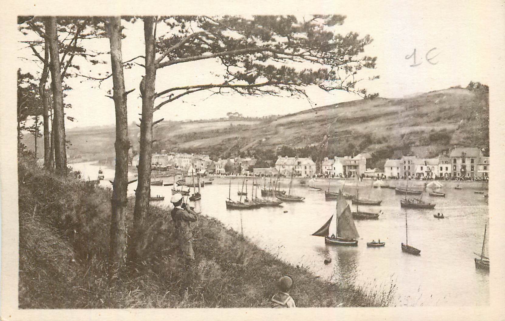 CPA Saint Brieuc Legue Village de Sous la Tour