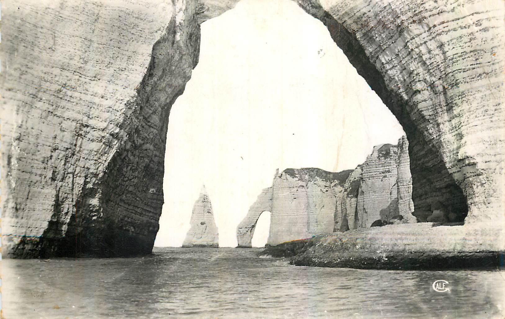 CPM Etretat Seine Maritime Le Manneporte 