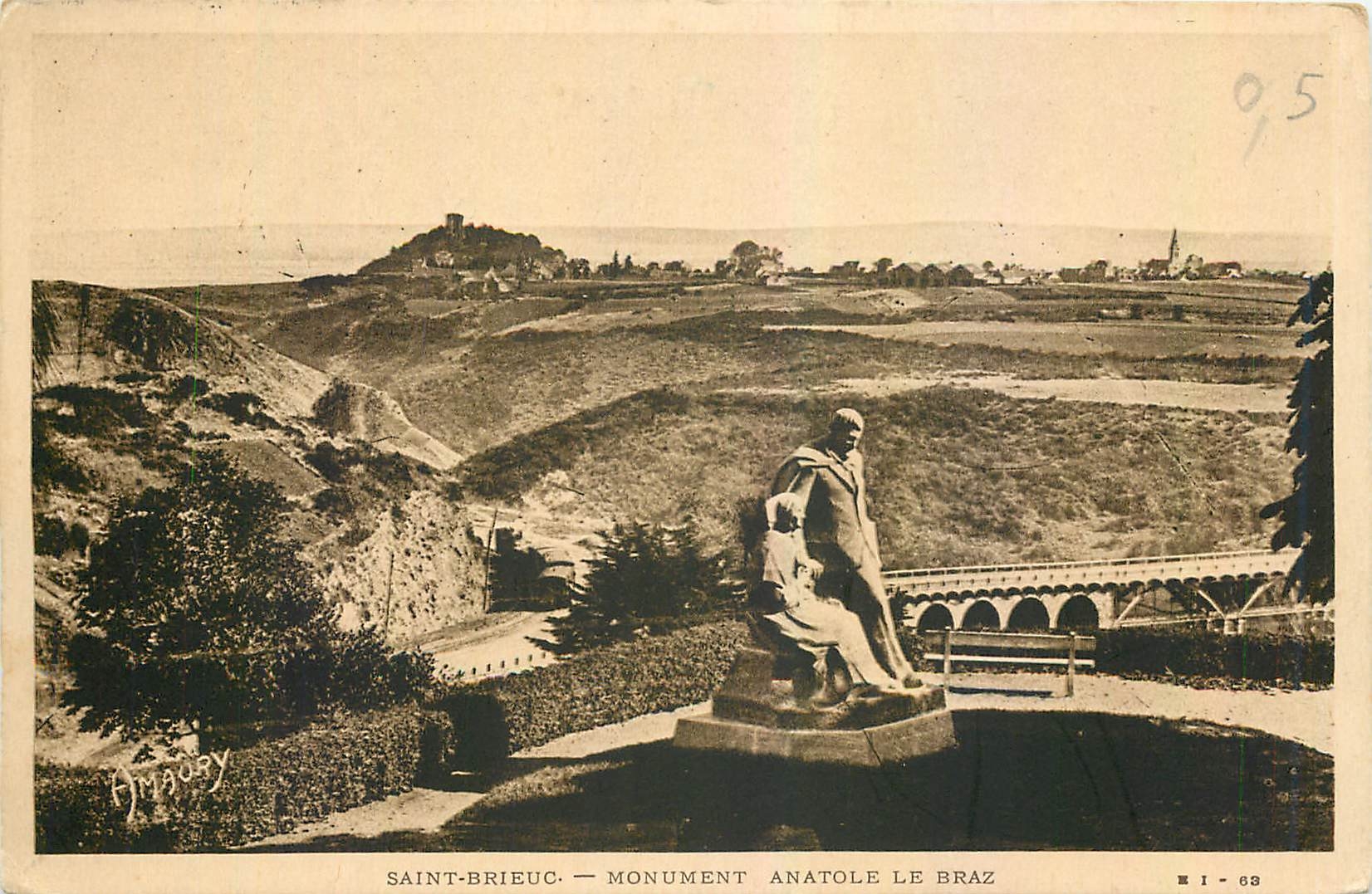 CPA Saint Brieuc Monument Anatole Le Braz