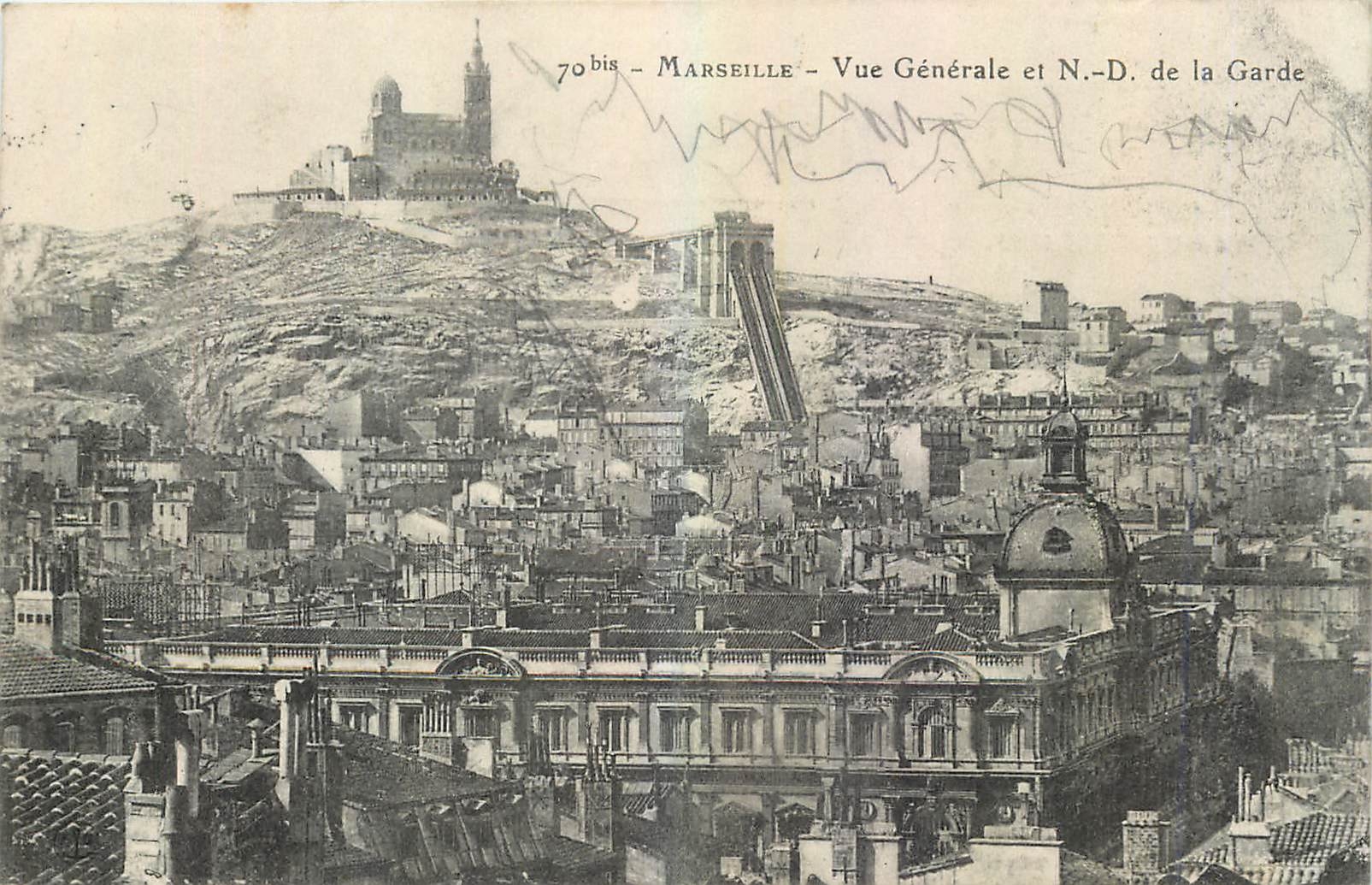 CPA Marseille Vue Generale et ND de la Garde