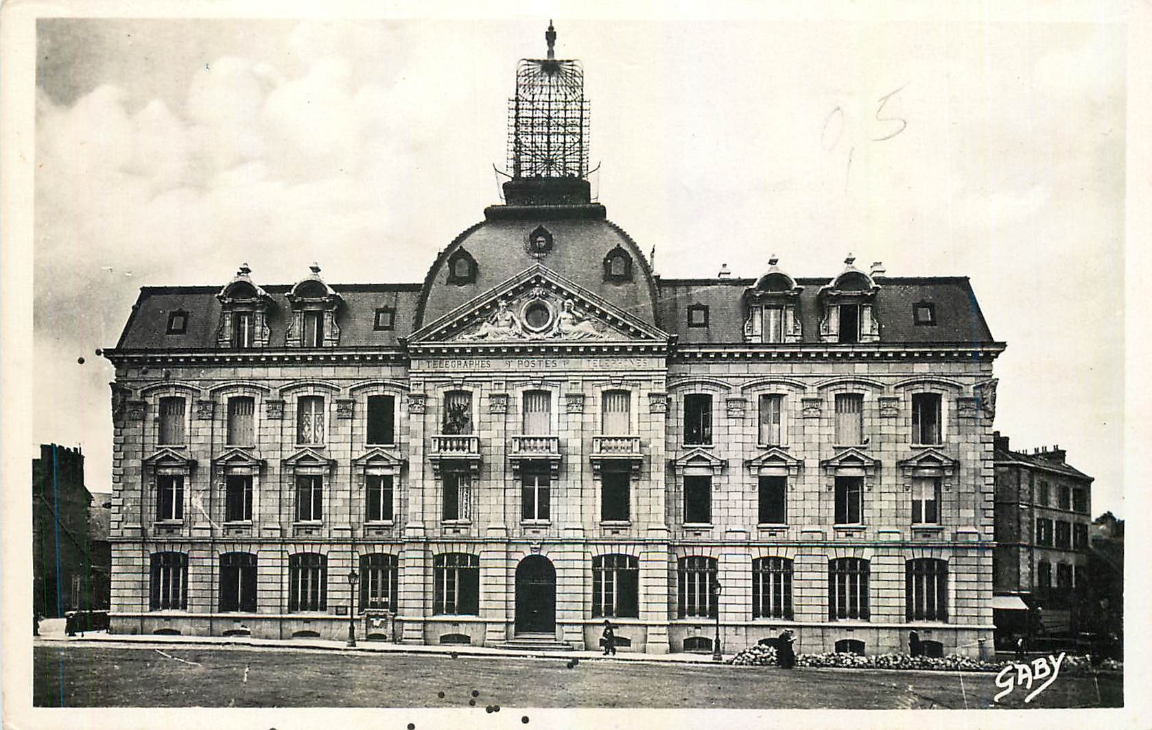 CPA Saint Brieuc C du N Postes et Telegraphes 