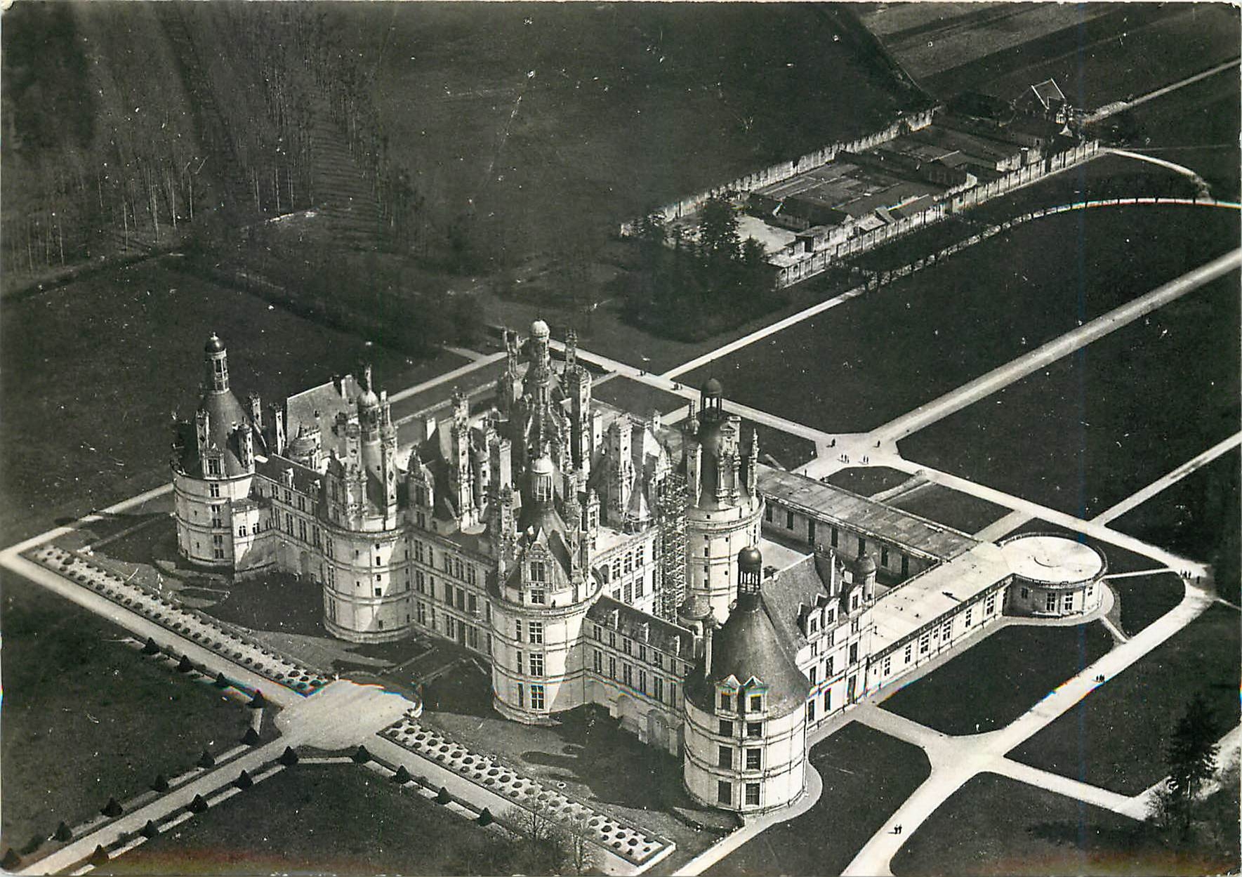 CPM Chambord Loir et Cher Le Chateau Vue Aerienne