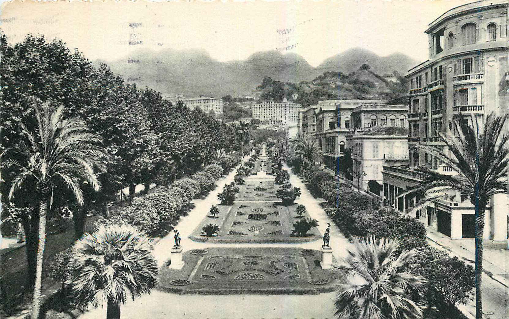 CPM Menton Les Jardins Publics 