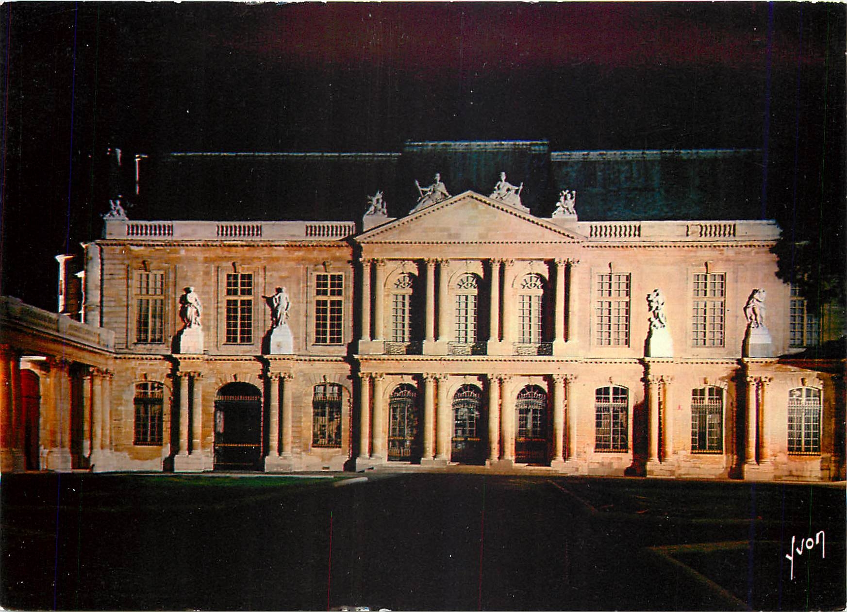 CPM Paris Les Hotels du Marais Hotel Soubise