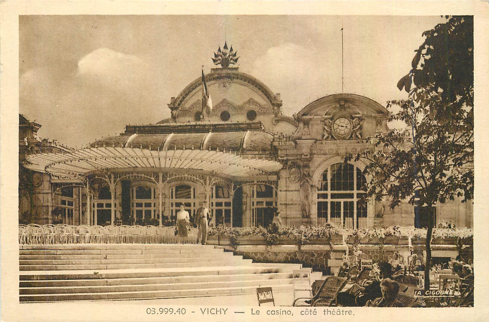 CPA Vichy Le Casino Cote Theatre 