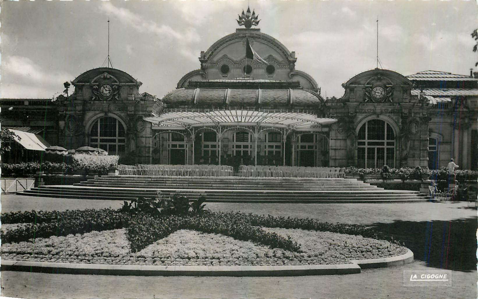 CPM Vichy Allier Reine des Villes d'Eaux Le Casino