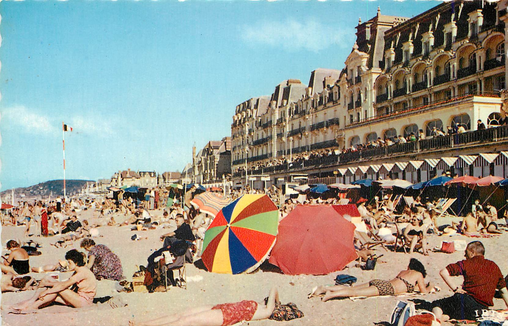 CPM Cabourg La plage a Maree basse