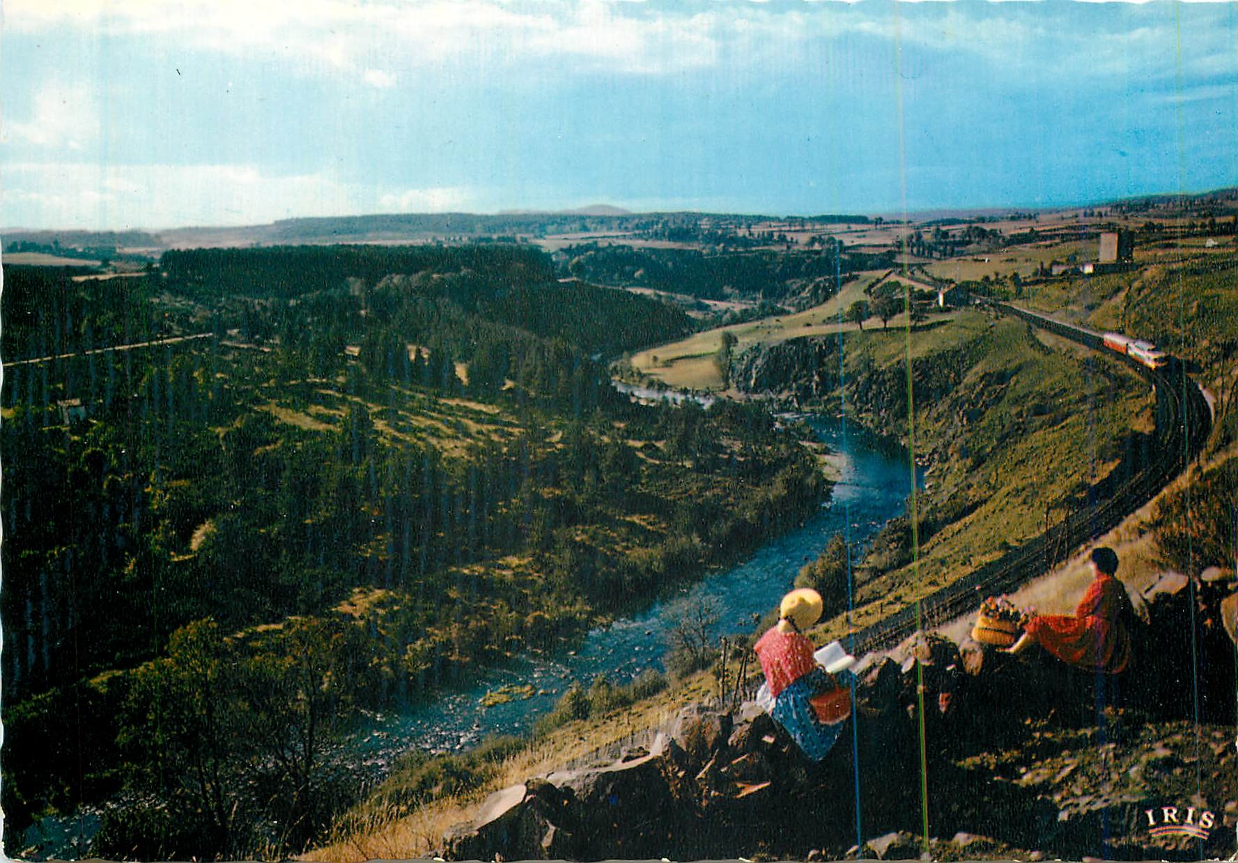 CPM Cevaudan Pittoresque Pays des Sources Langogne (Lozere) alt 913 m